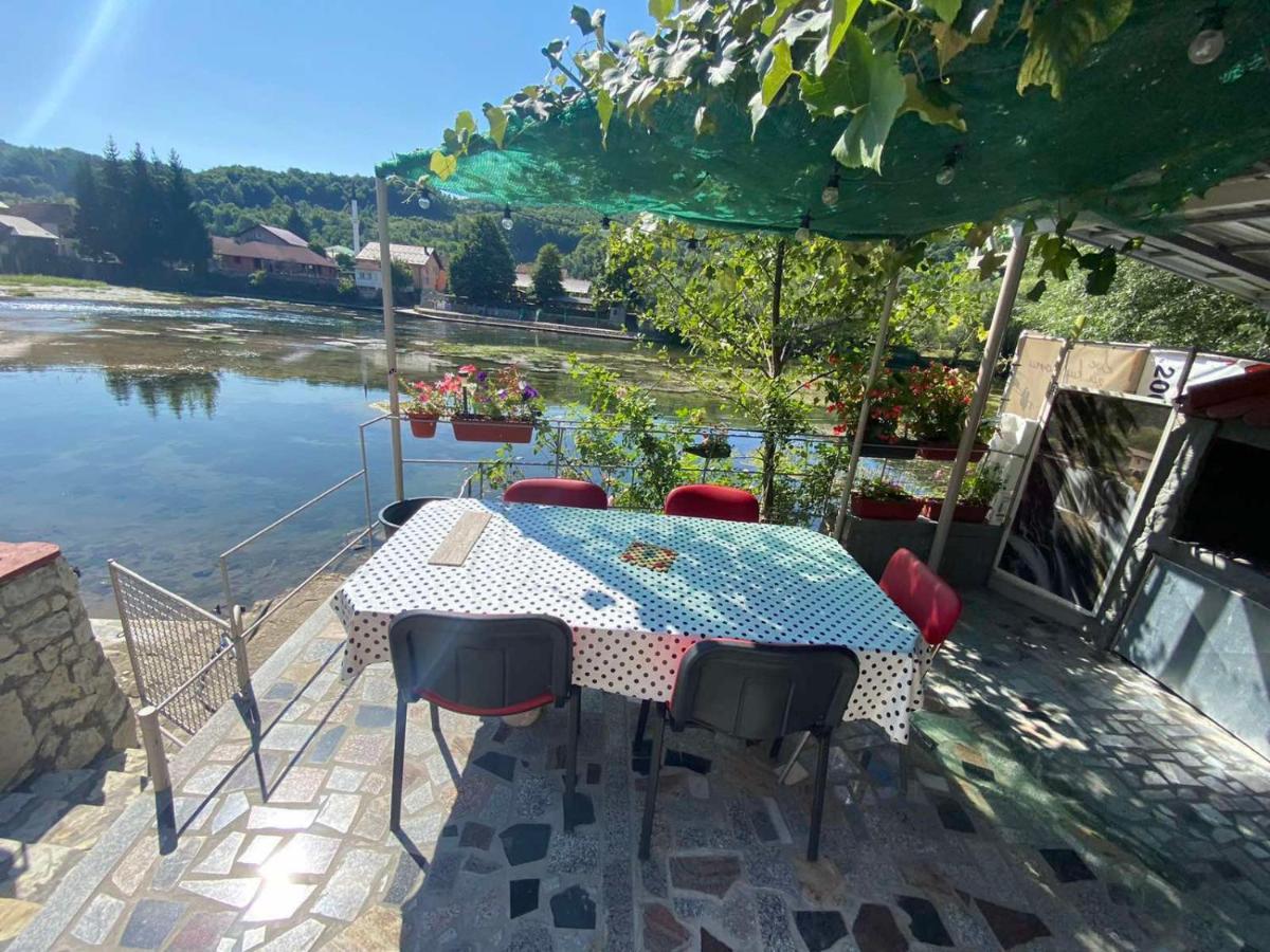 Villa Dino Kulen Vakuf Bagian luar foto