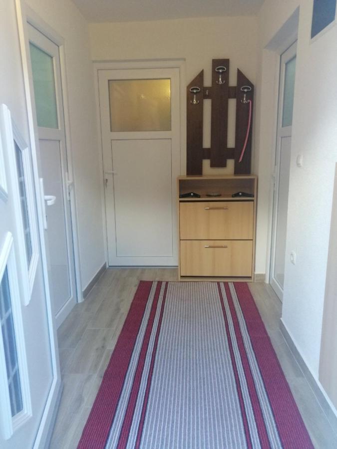Villa Dino Kulen Vakuf Bagian luar foto