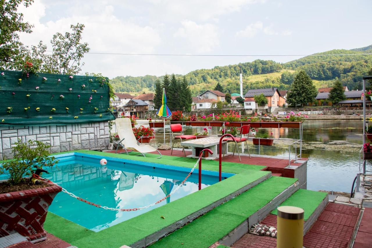 Villa Dino Kulen Vakuf Bagian luar foto