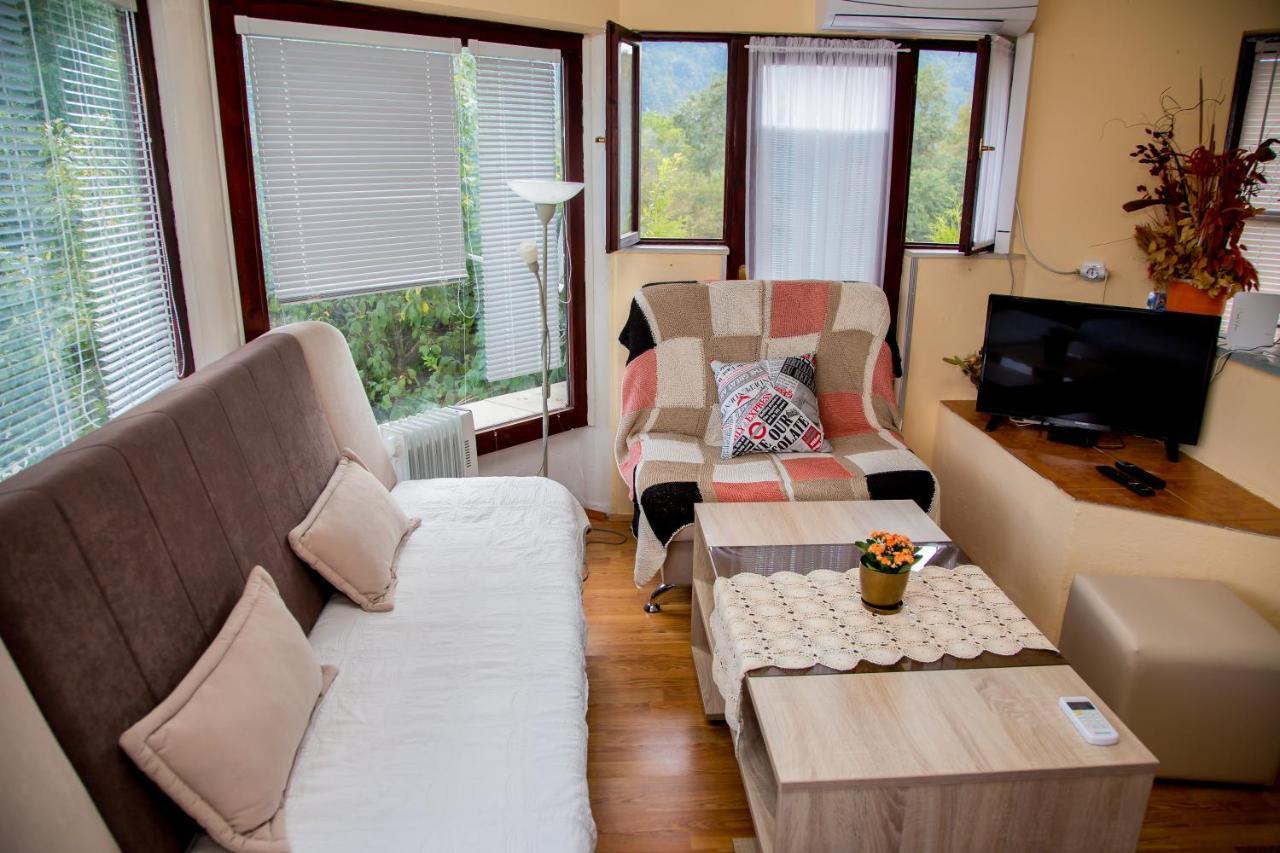 Villa Dino Kulen Vakuf Bagian luar foto