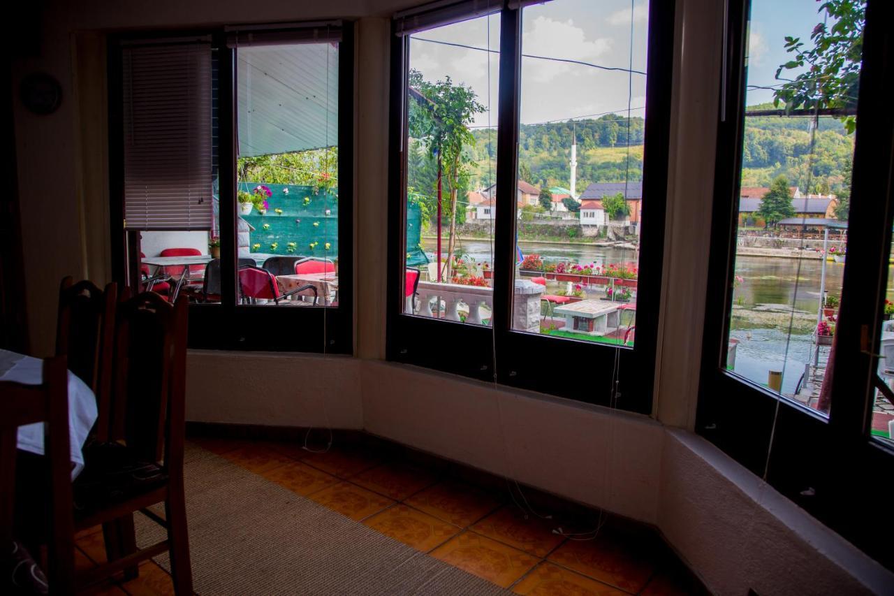 Villa Dino Kulen Vakuf Bagian luar foto